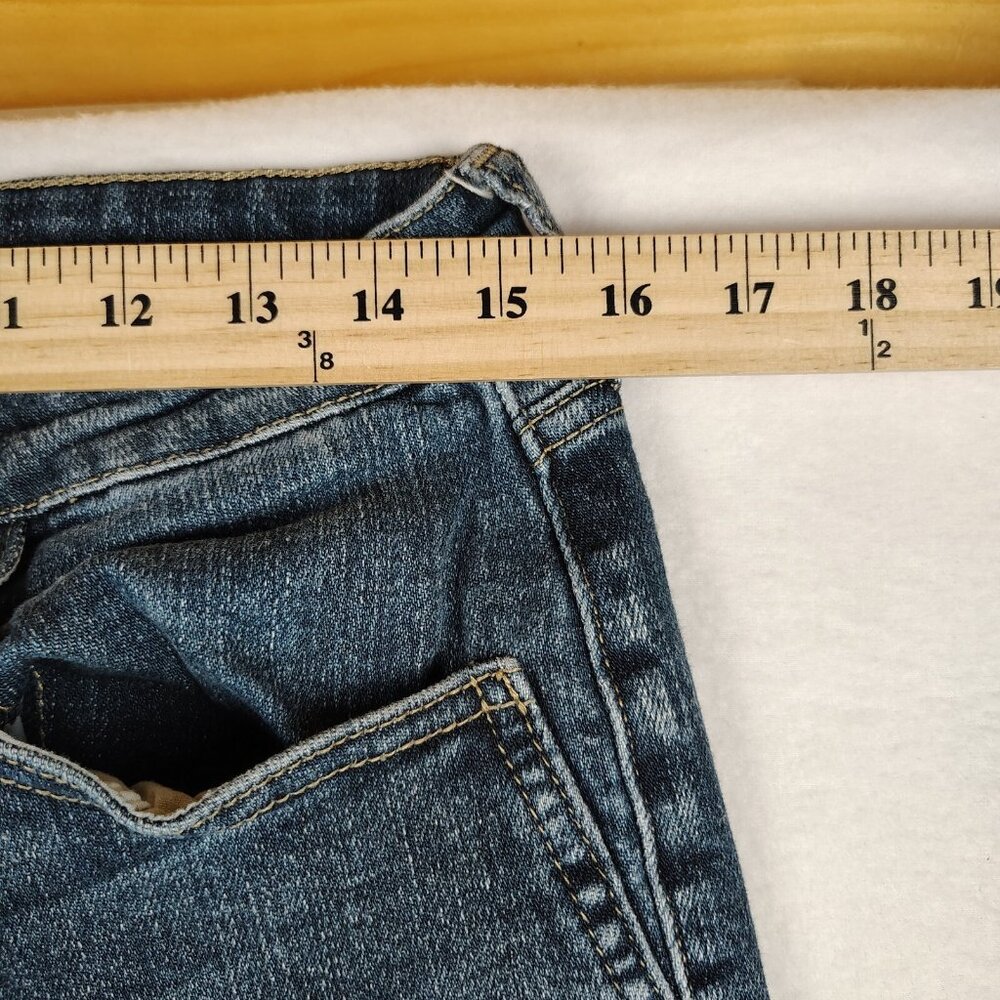 KanCan Flared Jeans Bailey High Rise Distressed Raw Hem Sz 15/31 - Picture 13 of 14